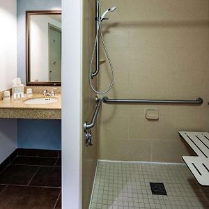 King Room Mobility accessible